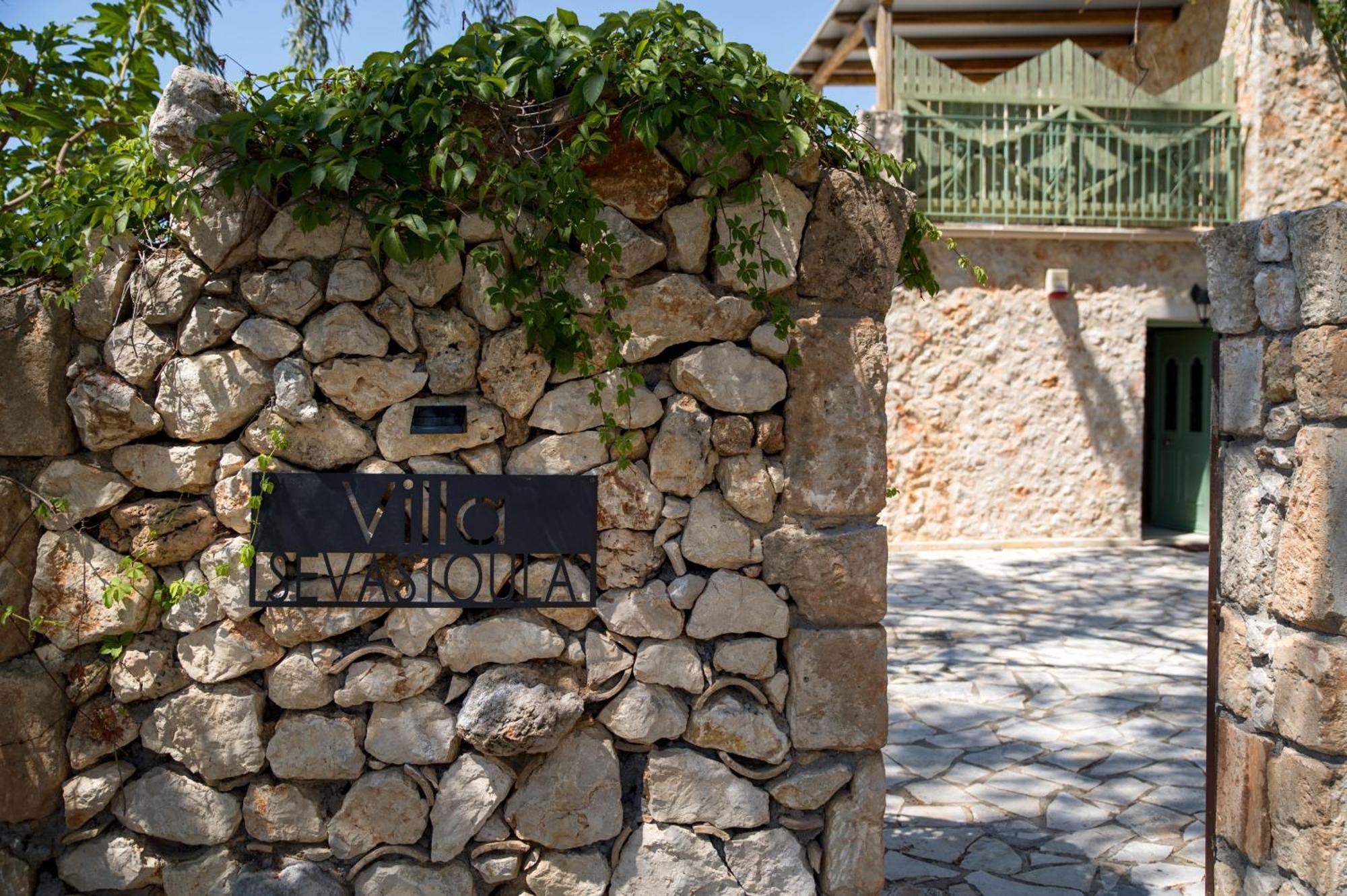 Villa Sevastoula Ratzaklíon Екстериор снимка